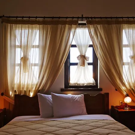 Aparthotel Petrini Gonia