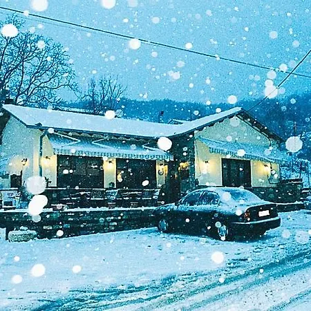 Apartahotel Petrini Gonia 3*